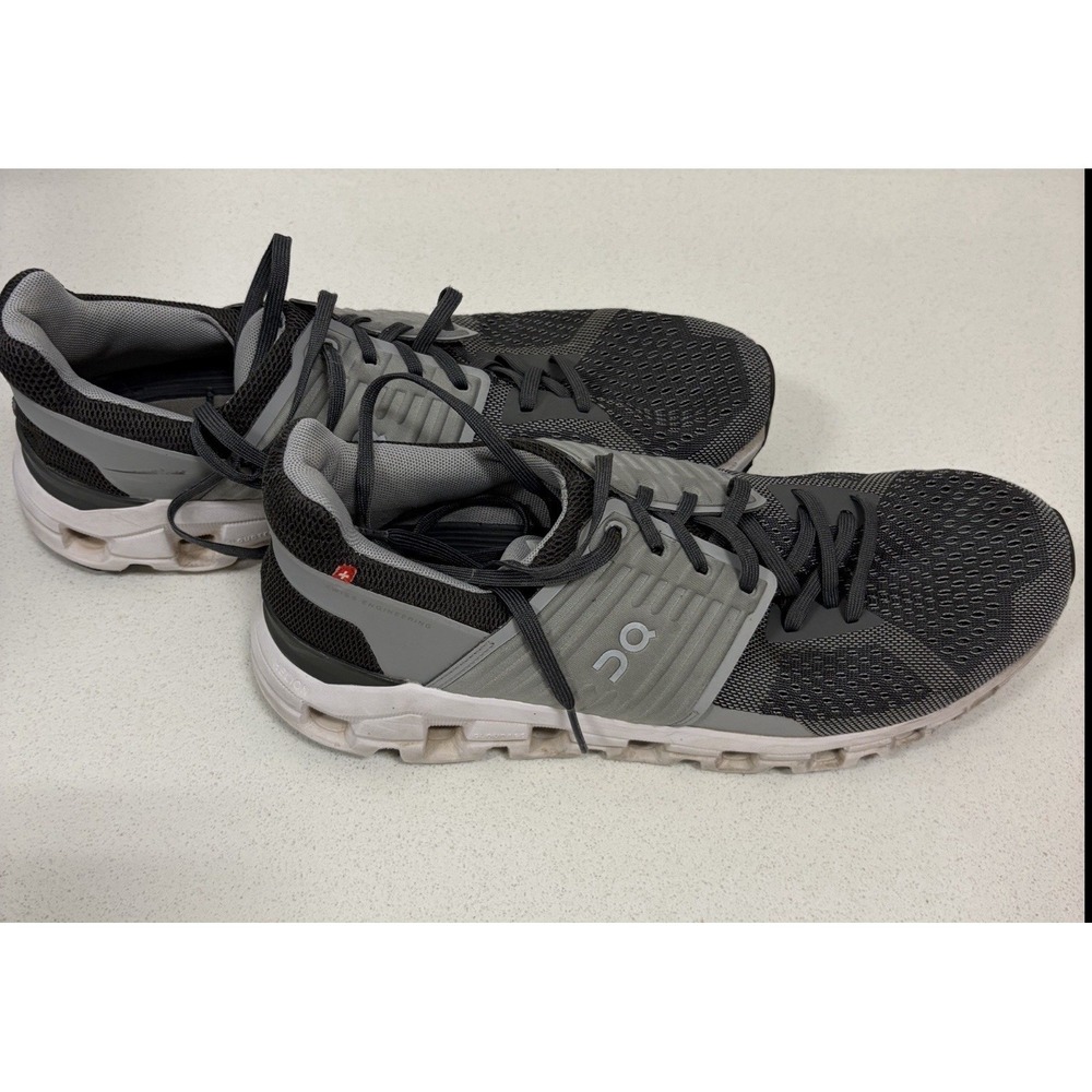 On Cloud Men's Sneakers Size 10